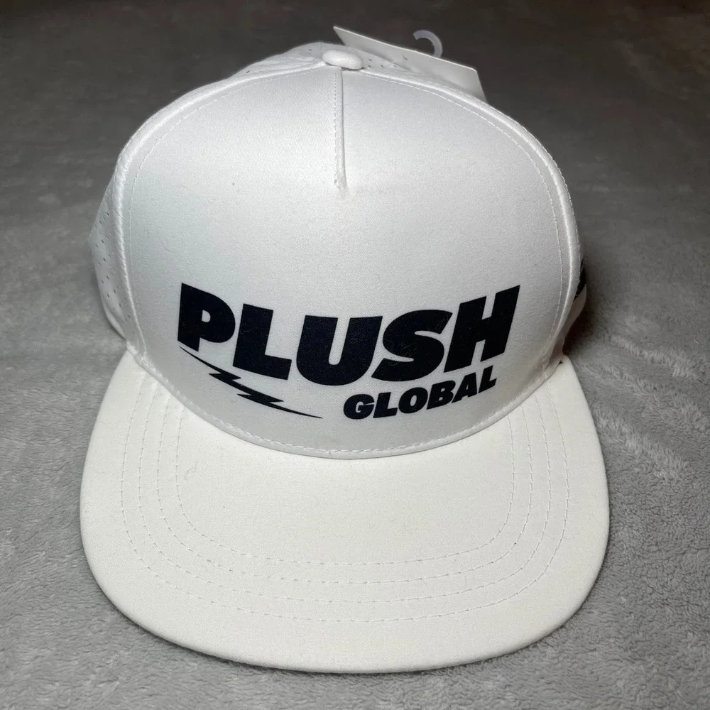 BOCO Gear Hat Men White Plush Technical Trucker Performance Running Snapback NWT